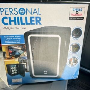 Personal Chiller LED Lighted Mini Fridge